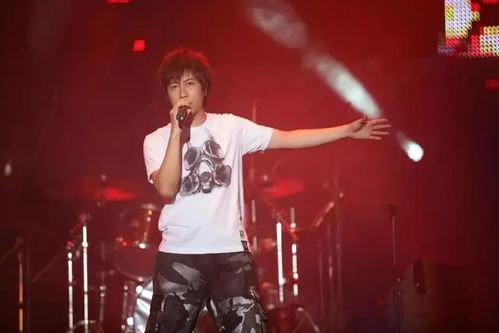 中青報 面對假唱風波，真相不該遙遠——網絡文化經營的誠信基石與監管未來